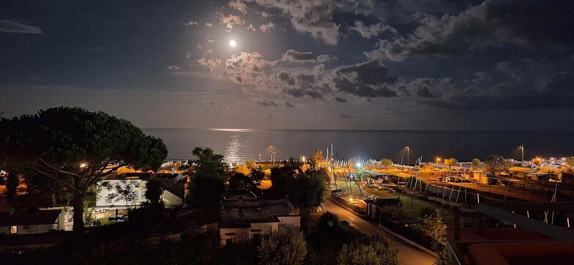 Hotel Le Pleiadi San Felice Circeo Buitenkant foto