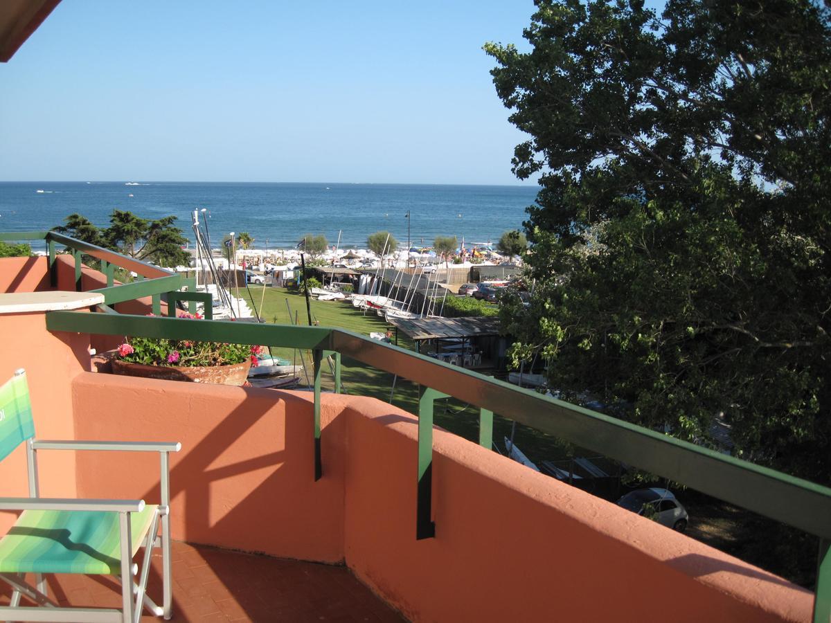Hotel Le Pleiadi San Felice Circeo Buitenkant foto