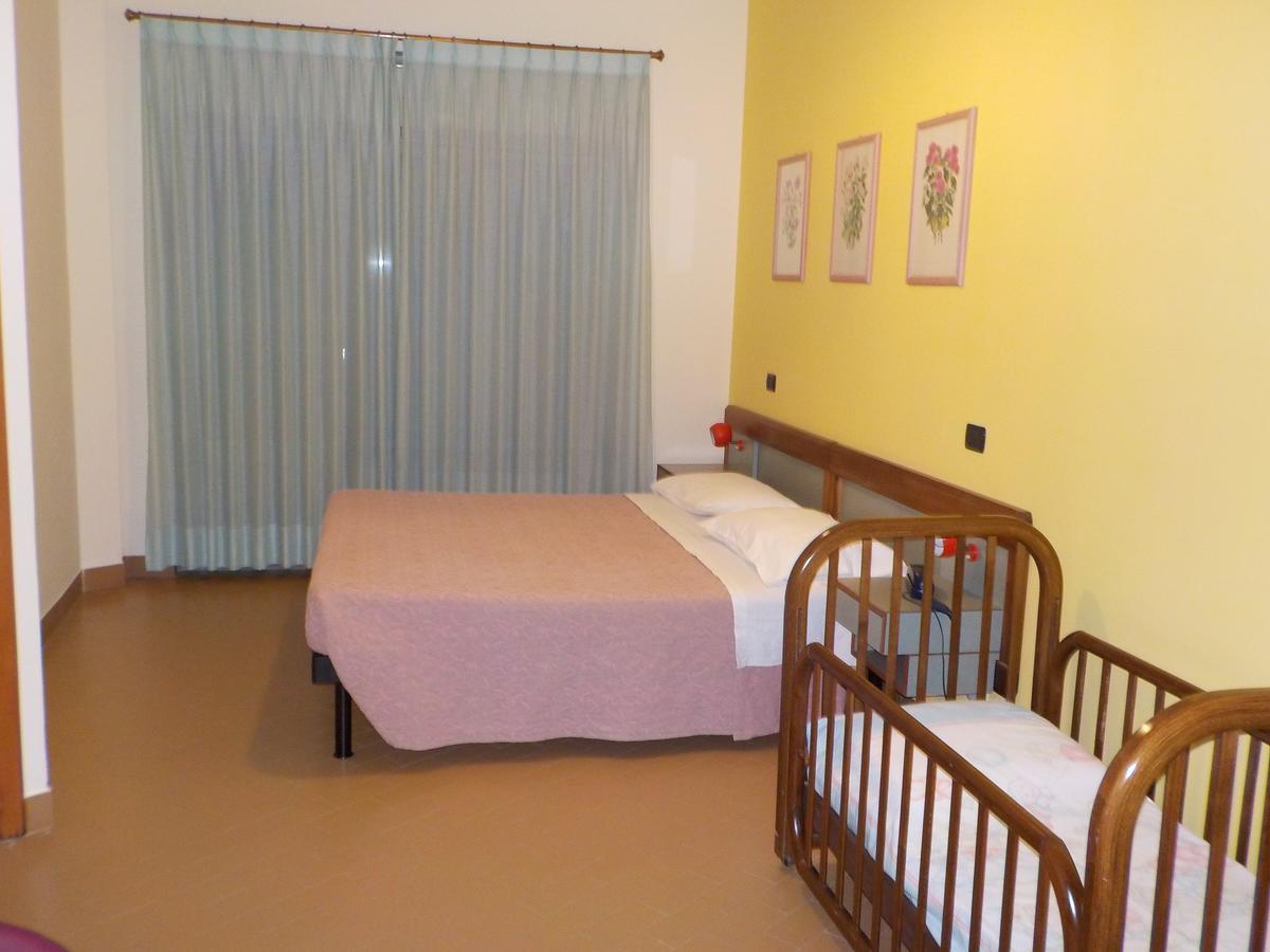 Hotel Le Pleiadi San Felice Circeo Buitenkant foto