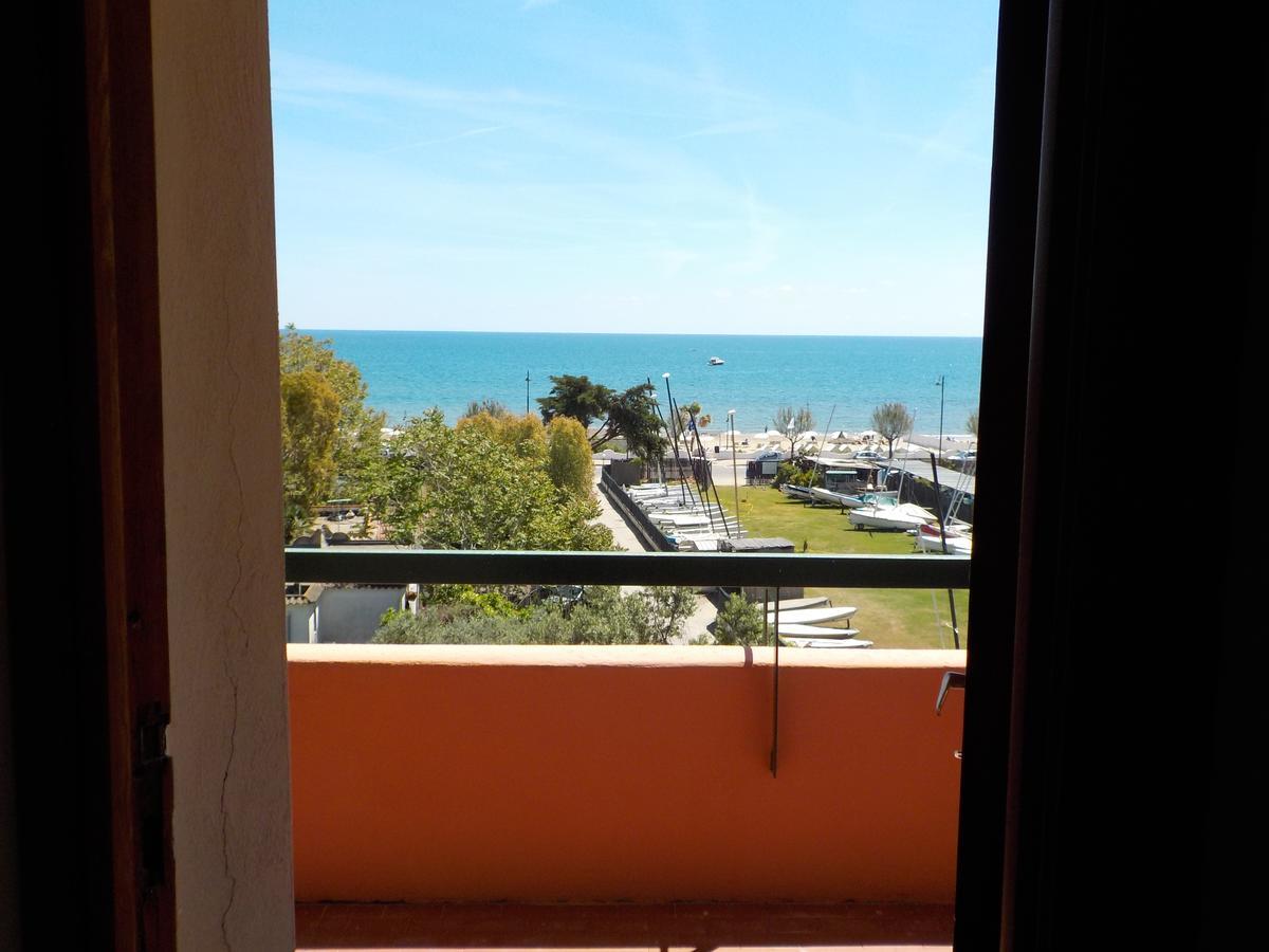 Hotel Le Pleiadi San Felice Circeo Buitenkant foto