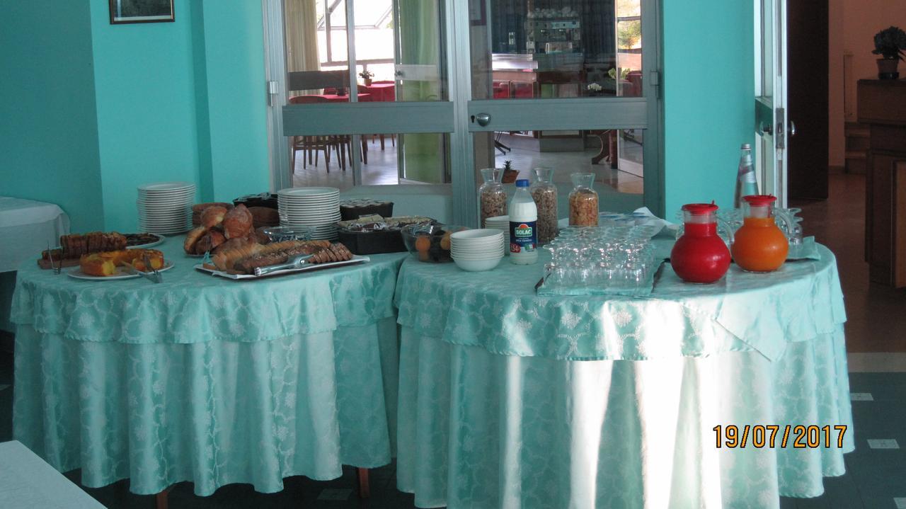 Hotel Le Pleiadi San Felice Circeo Buitenkant foto
